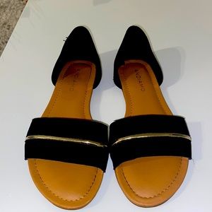 Andiamo Black sandals size 7
